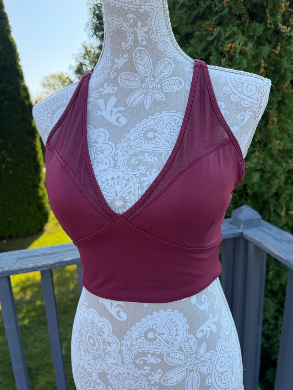 Women’s Deep V Crop Bralette — Wine sz s/m